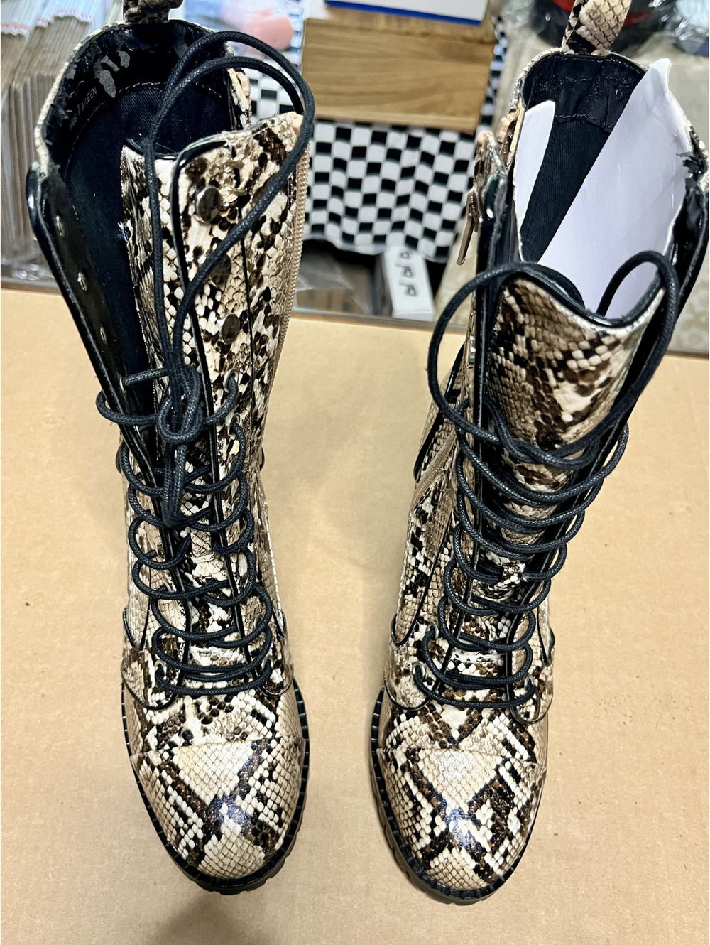 Chic Dolve Vita Snakeskin Print Lace-Up Block Heel Boots sz7 narrow